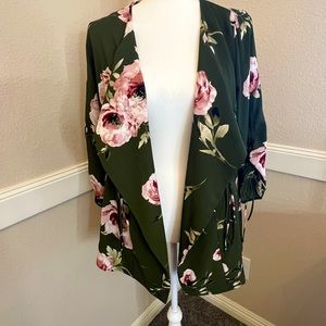 Semi fitters jacket. Worn once, no holes or stains.